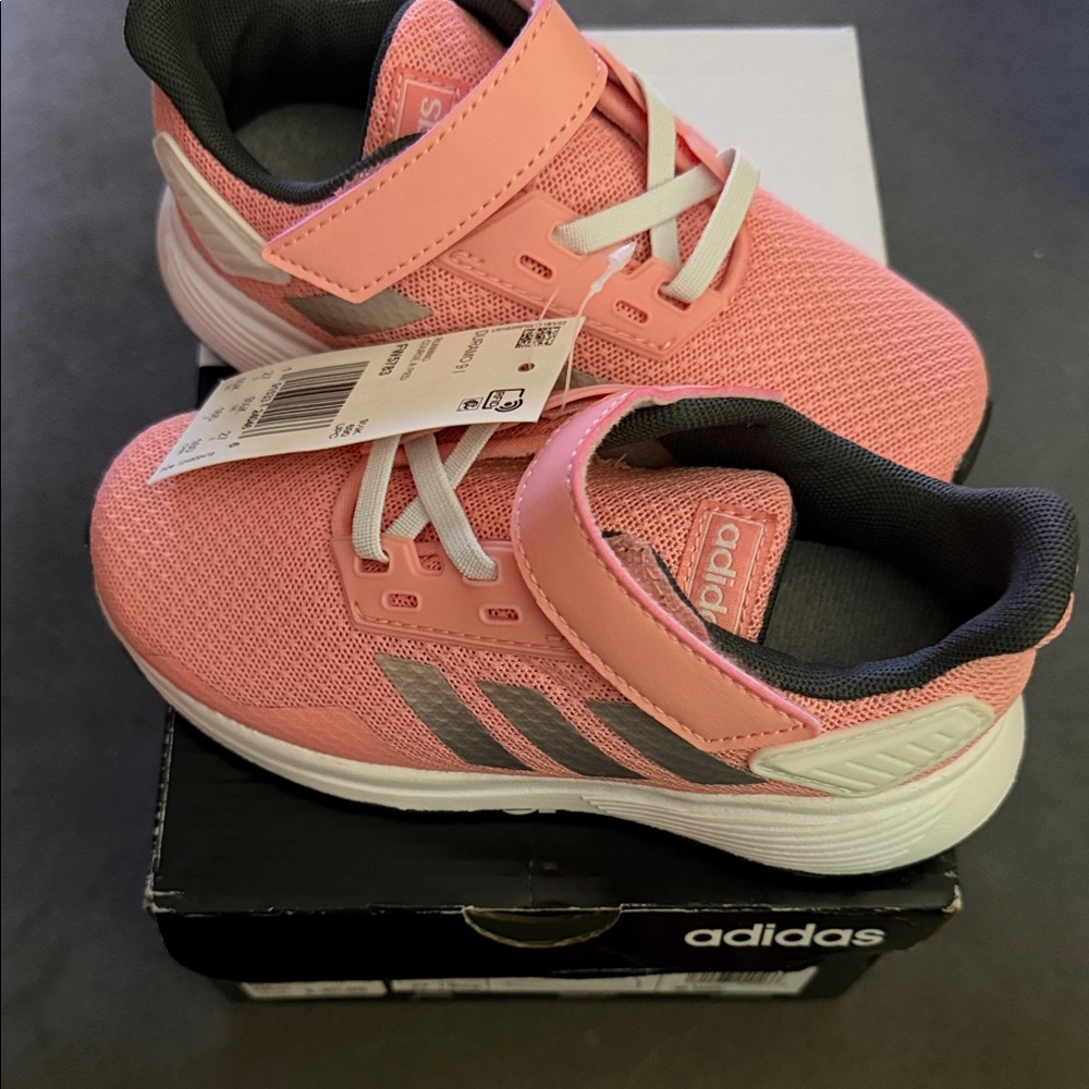 Adidas Kids Sneakers in Pink and White